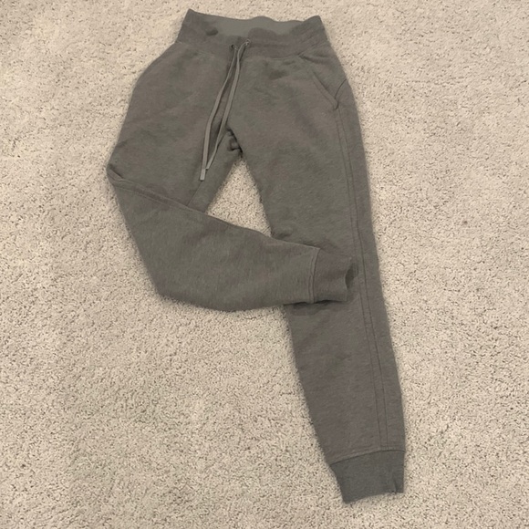 Lulul lemon joggers 2 - Picture 1 of 1